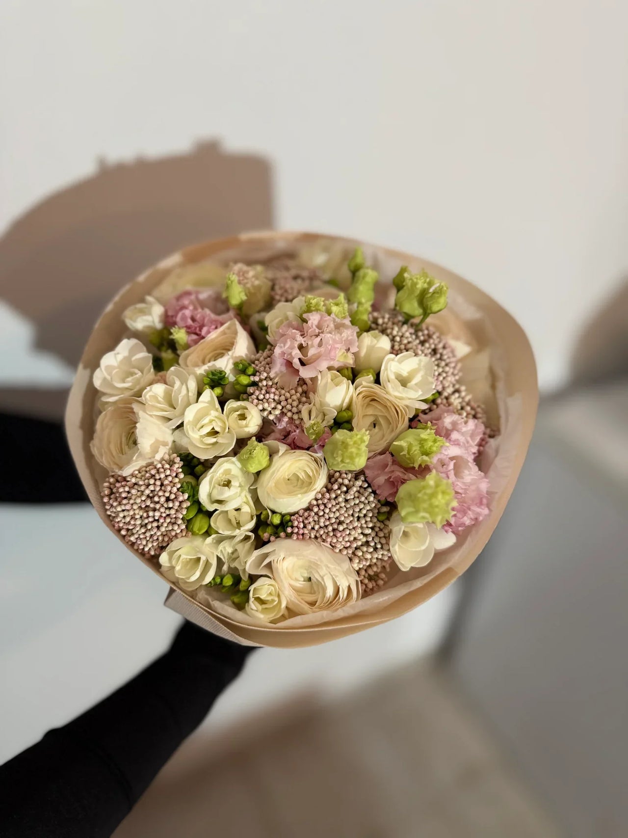 Powdered Elegance Csokor